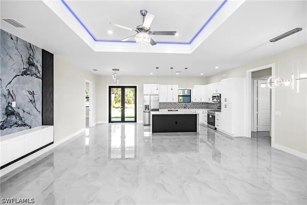 3619 Randall Bvld Naples FL 34120