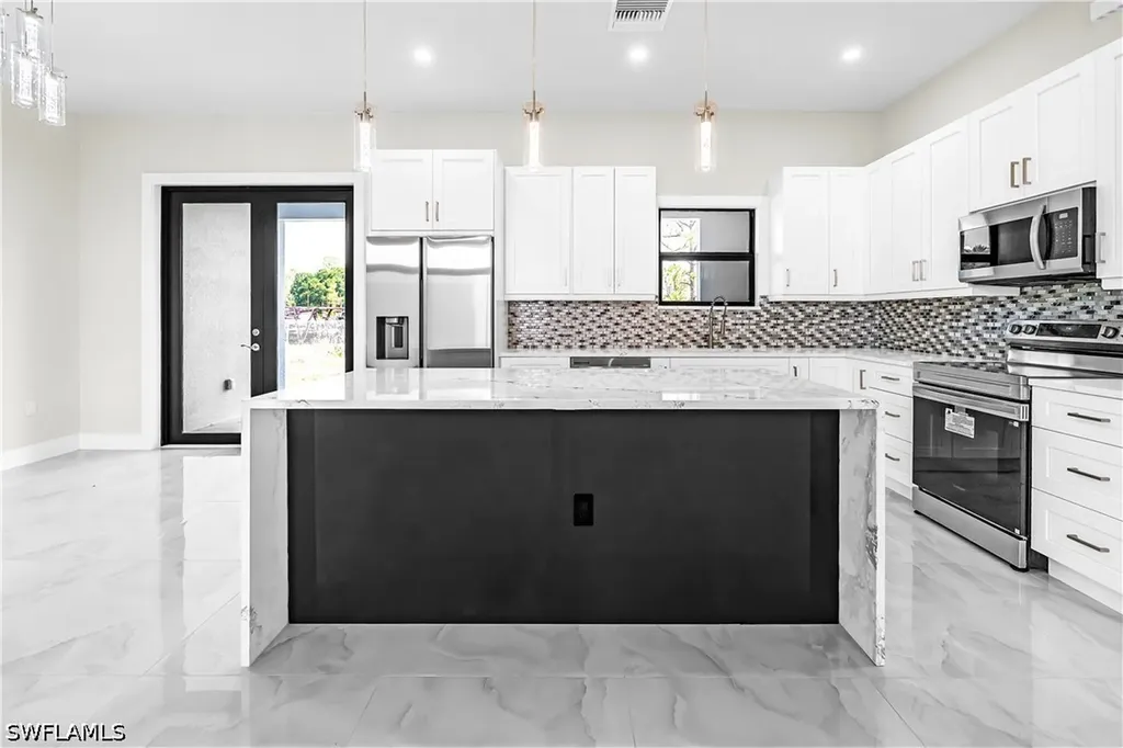 3619 Randall Bvld Naples FL 34120