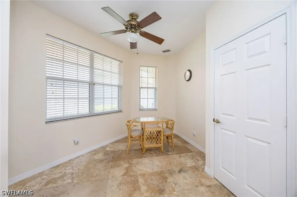 2032 Crestview Way Naples FL 34119