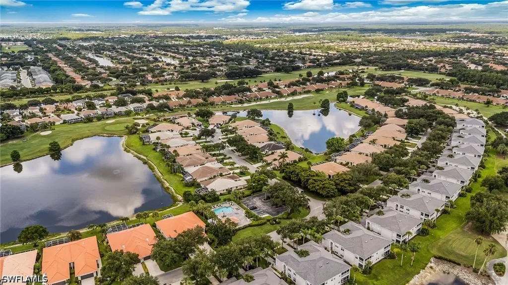 2032 Crestview Way Naples FL 34119