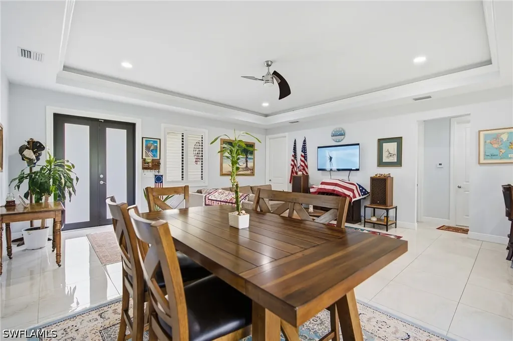 255 Everglades Boulevard S Naples FL 34117