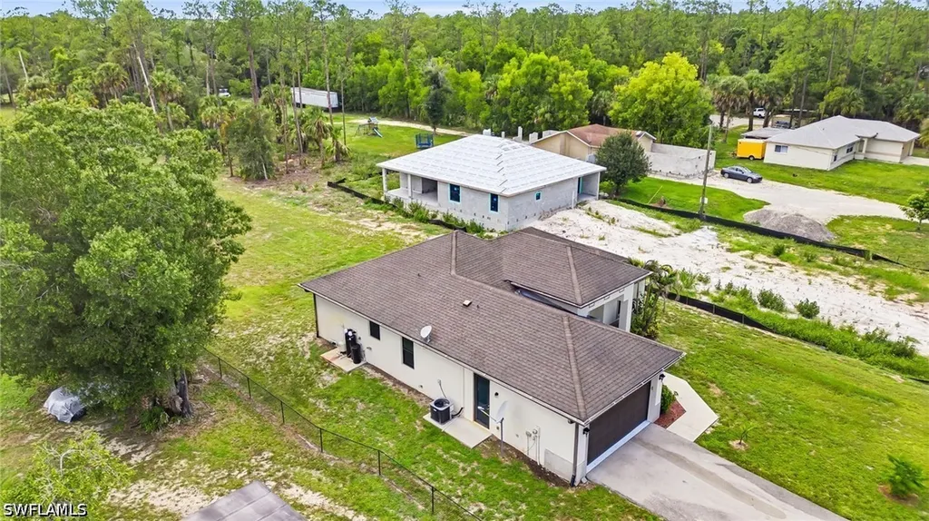 255 Everglades Boulevard S Naples FL 34117
