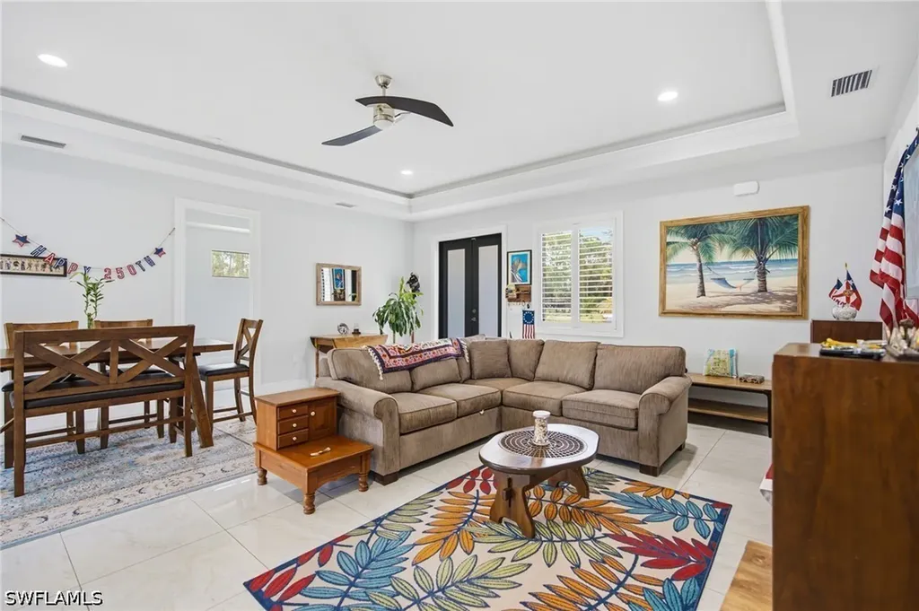 255 Everglades Boulevard S Naples FL 34117