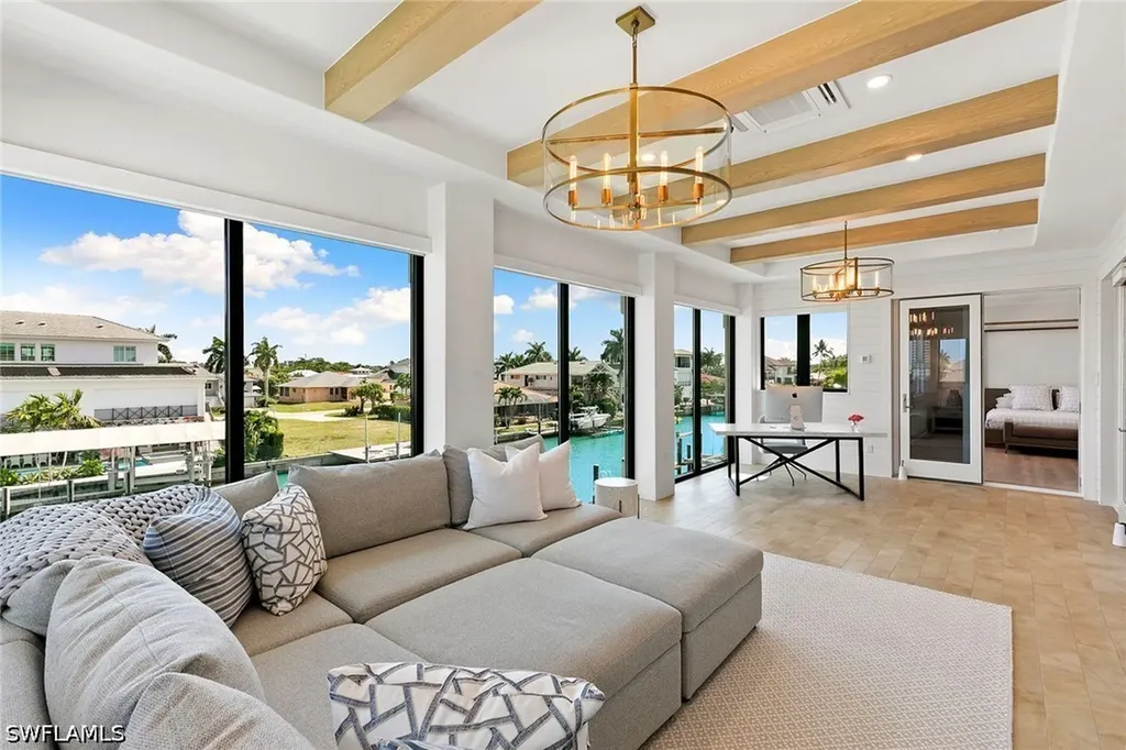 357 Egret Avenue Naples FL 34108