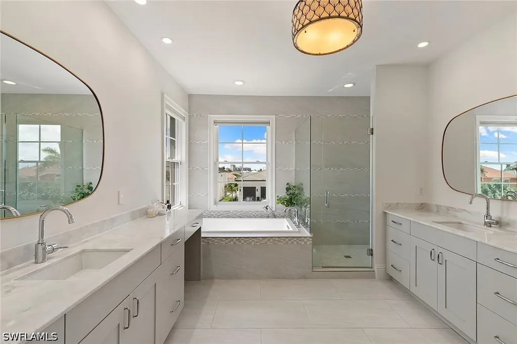 357 Egret Avenue Naples FL 34108