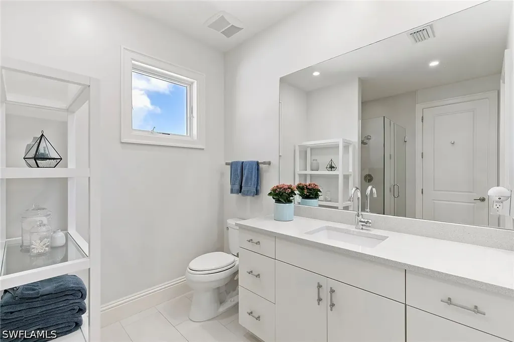 357 Egret Avenue Naples FL 34108