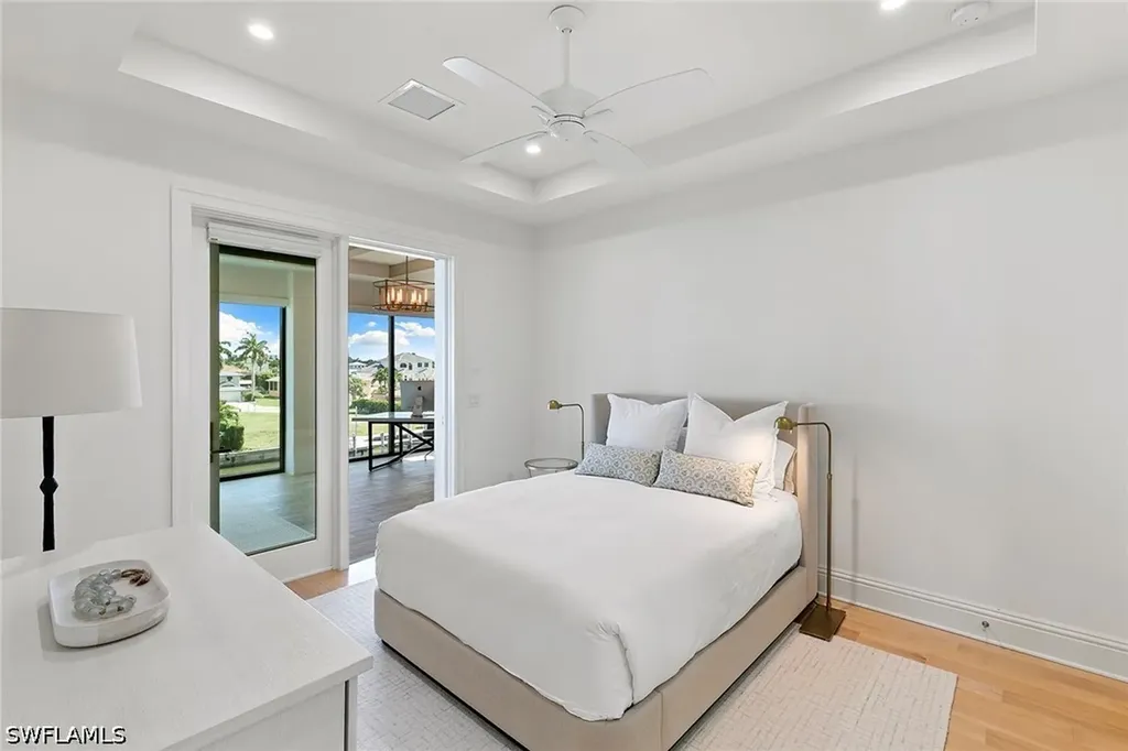 357 Egret Avenue Naples FL 34108