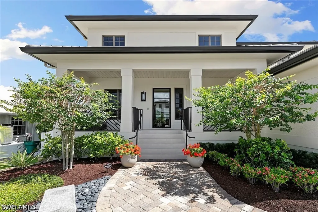 357 Egret Avenue Naples FL 34108