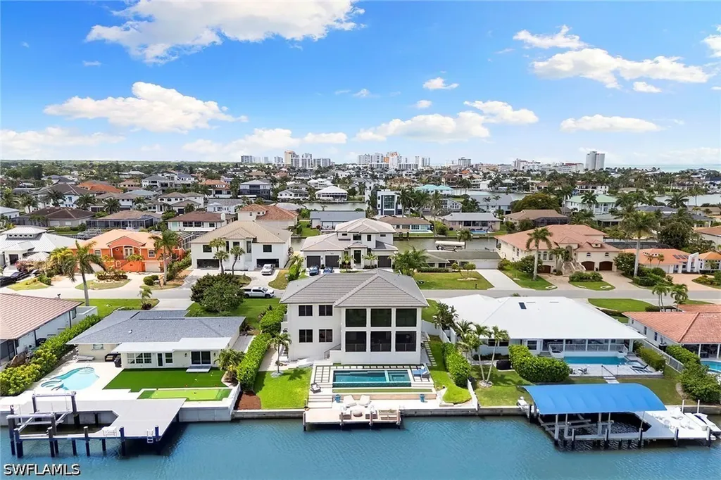 357 Egret Avenue Naples FL 34108