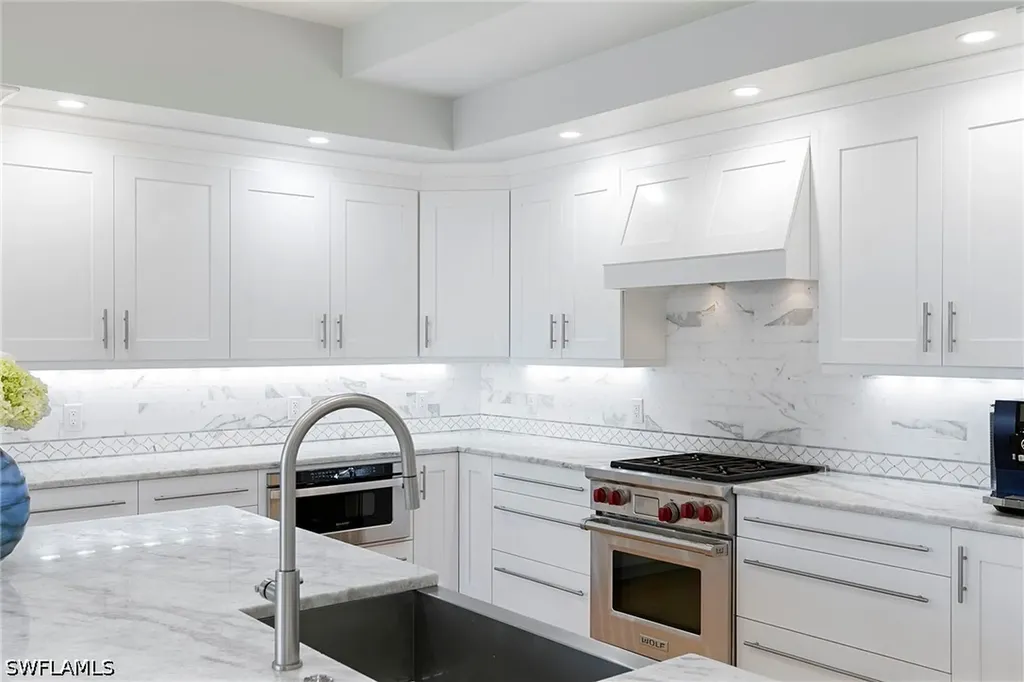 357 Egret Avenue Naples FL 34108