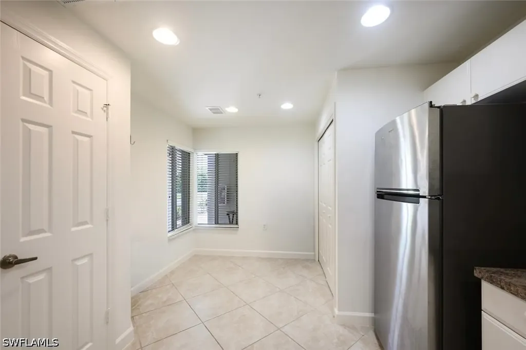 3033 Driftwood Way Naples FL 34109