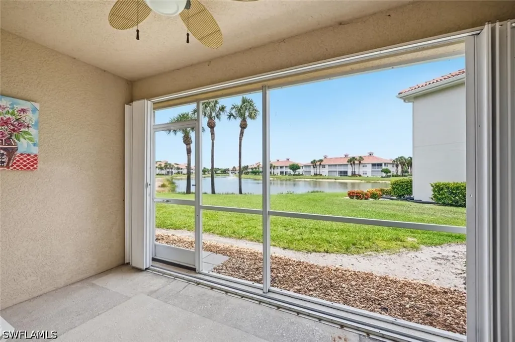 3033 Driftwood Way Naples FL 34109