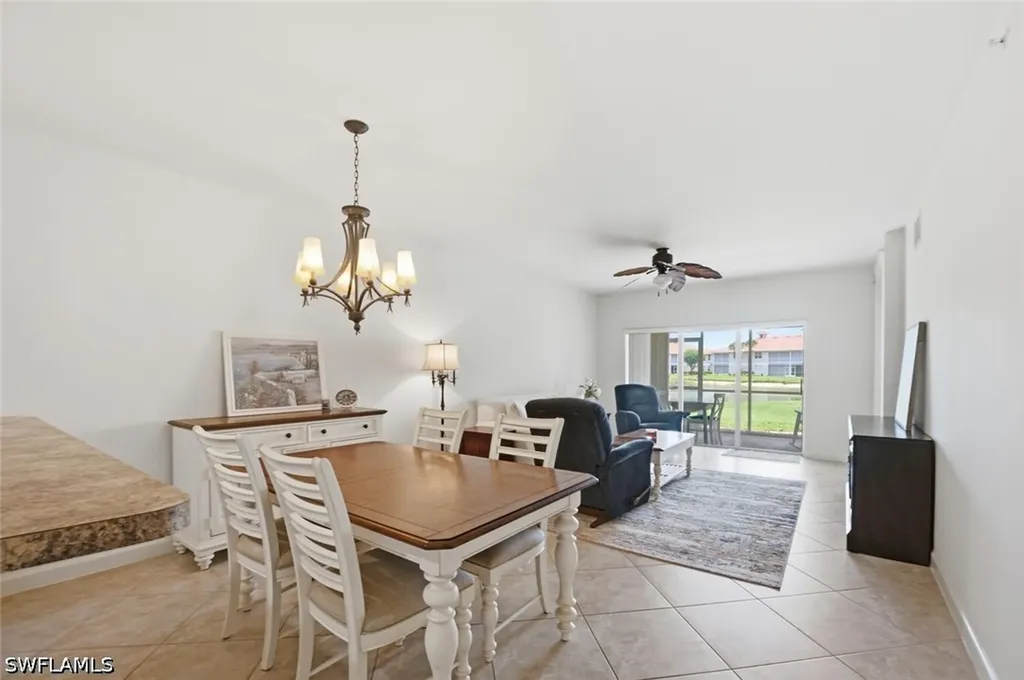 3033 Driftwood Way Naples FL 34109