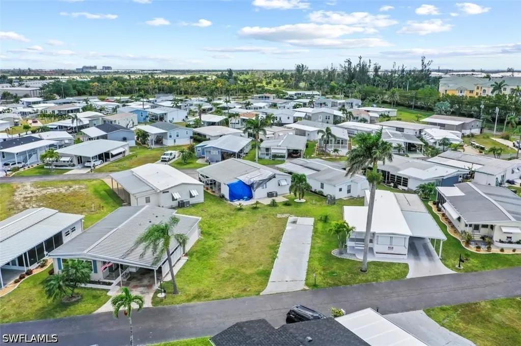 339 Mattie Avenue Fort Myers FL 33908