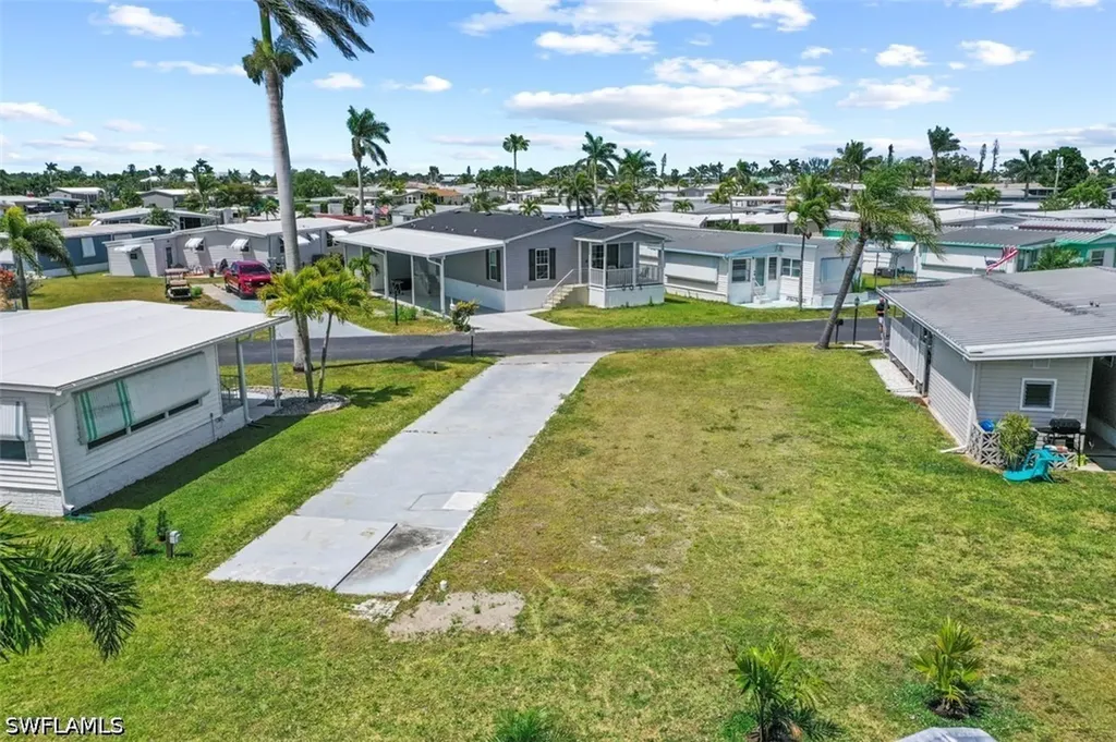 339 Mattie Avenue Fort Myers FL 33908