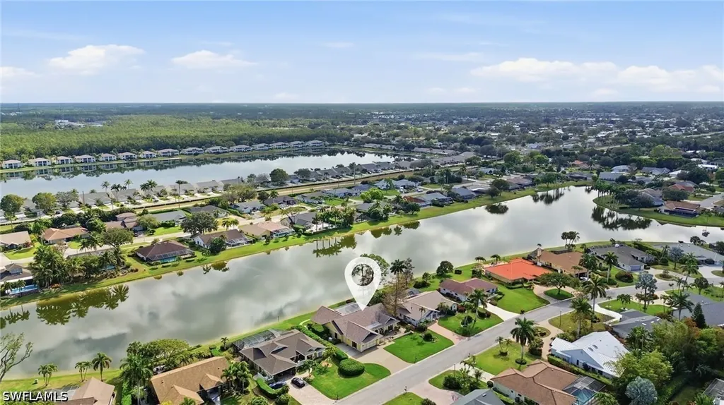 2274 Queens Way Naples FL 34112
