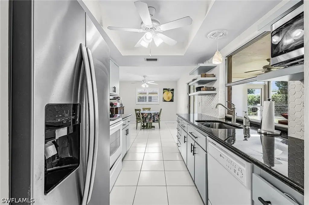 4564 Lakewood Boulevard Naples FL 34112