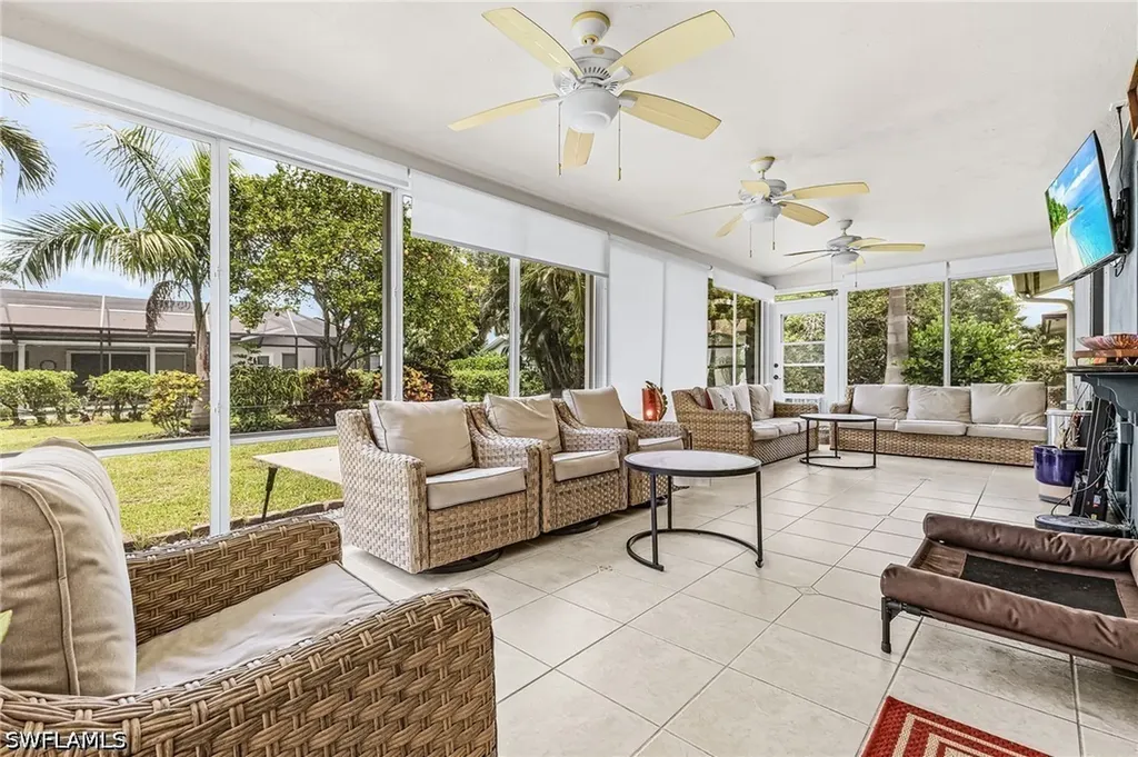 4564 Lakewood Boulevard Naples FL 34112