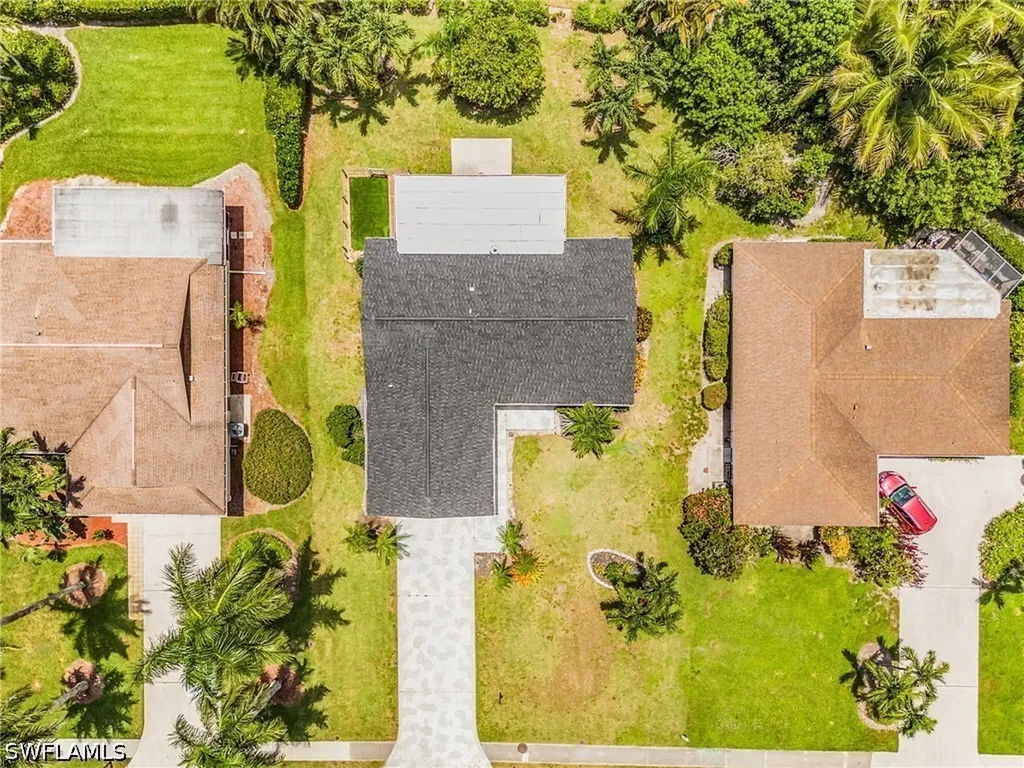 4564 Lakewood Boulevard Naples FL 34112