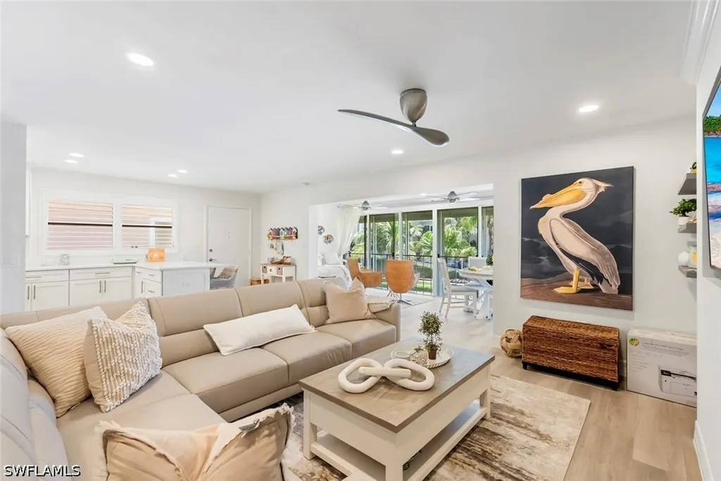 1910 Gulf Shore Boulevard N Naples FL 34102