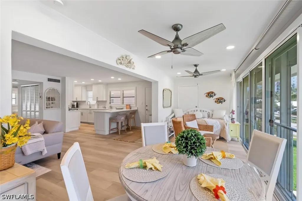 1910 Gulf Shore Boulevard N Naples FL 34102