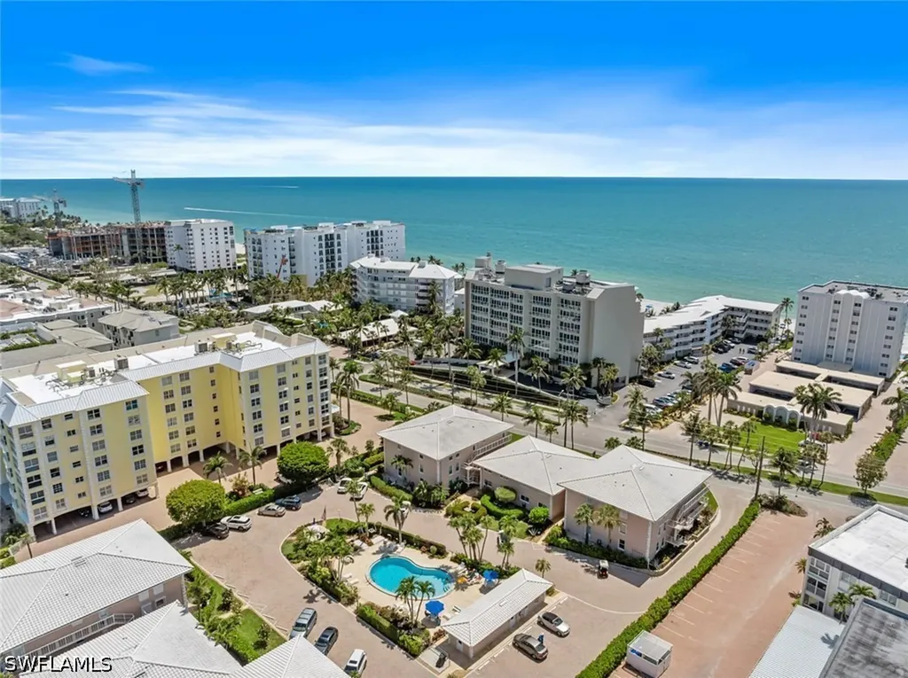 1910 Gulf Shore Boulevard N Naples FL 34102