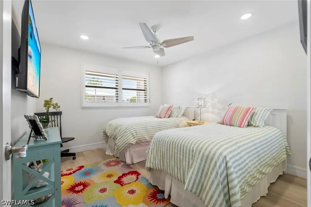 1910 Gulf Shore Boulevard N Naples FL 34102