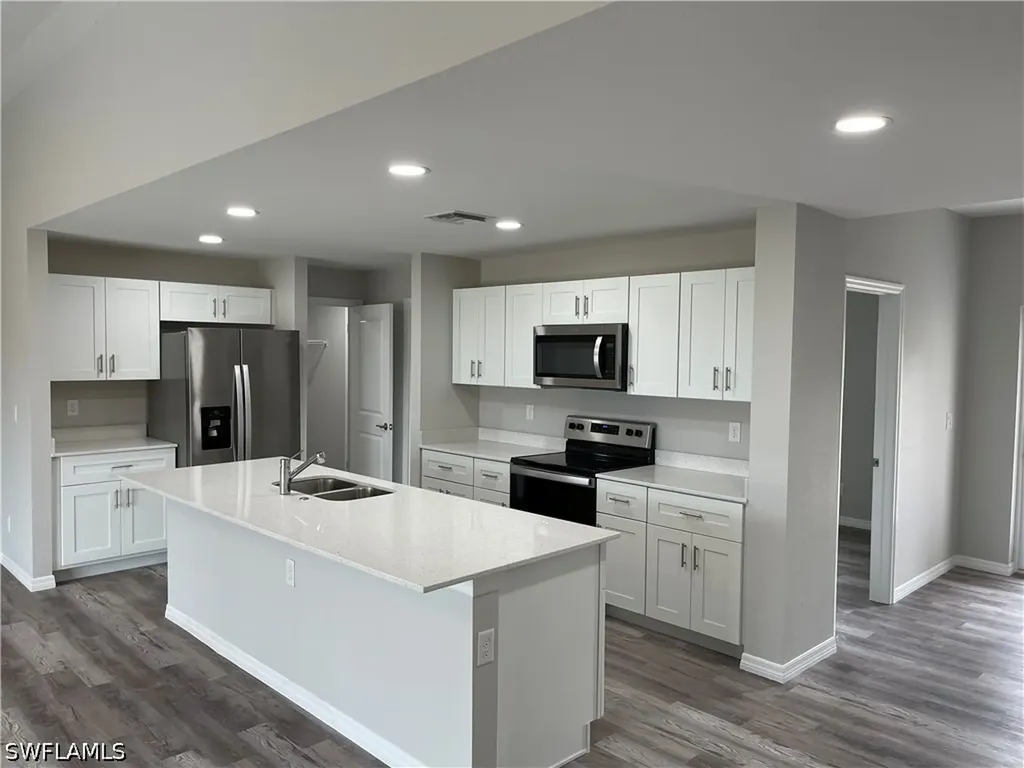 3222 Santa Barbara Boulevard N Cape Coral FL 33993