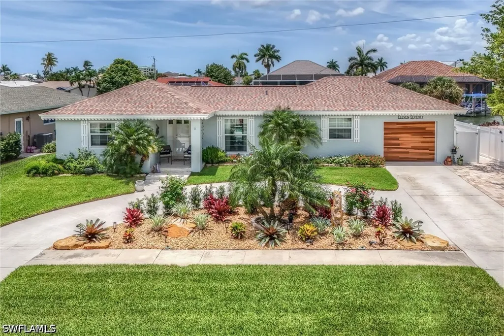Marco Island FL, 1170 Martinique Court