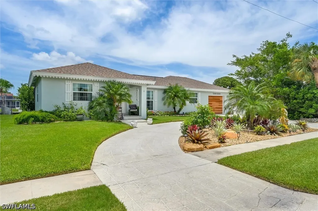 1170 Martinique Court Marco Island FL 34145