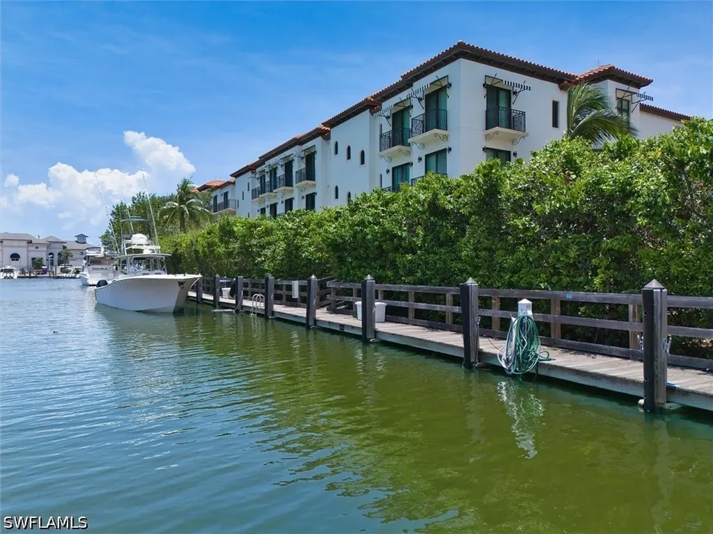 1500 5th Avenue S Naples FL 34102