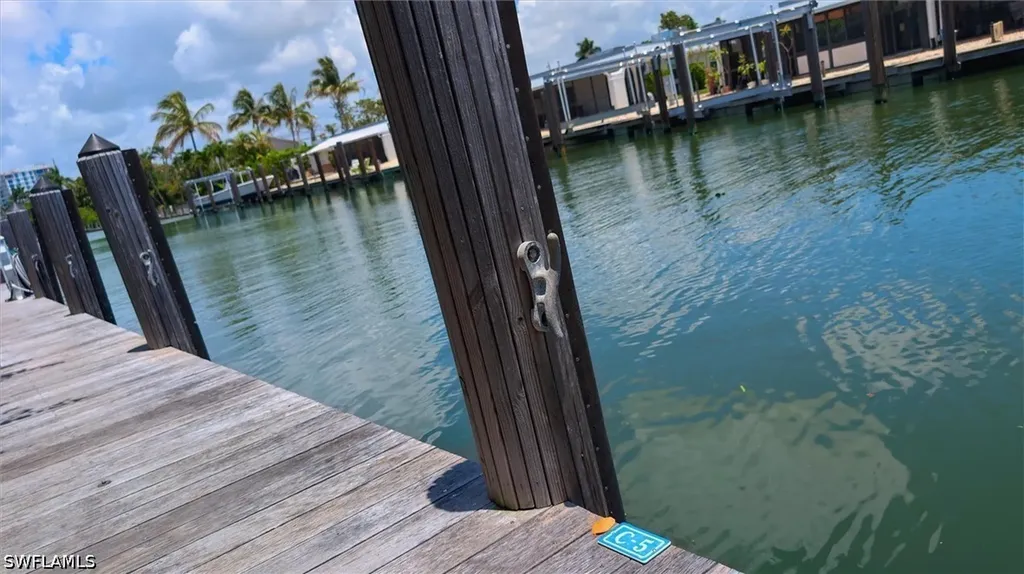 1500 5th Avenue S Naples FL 34102