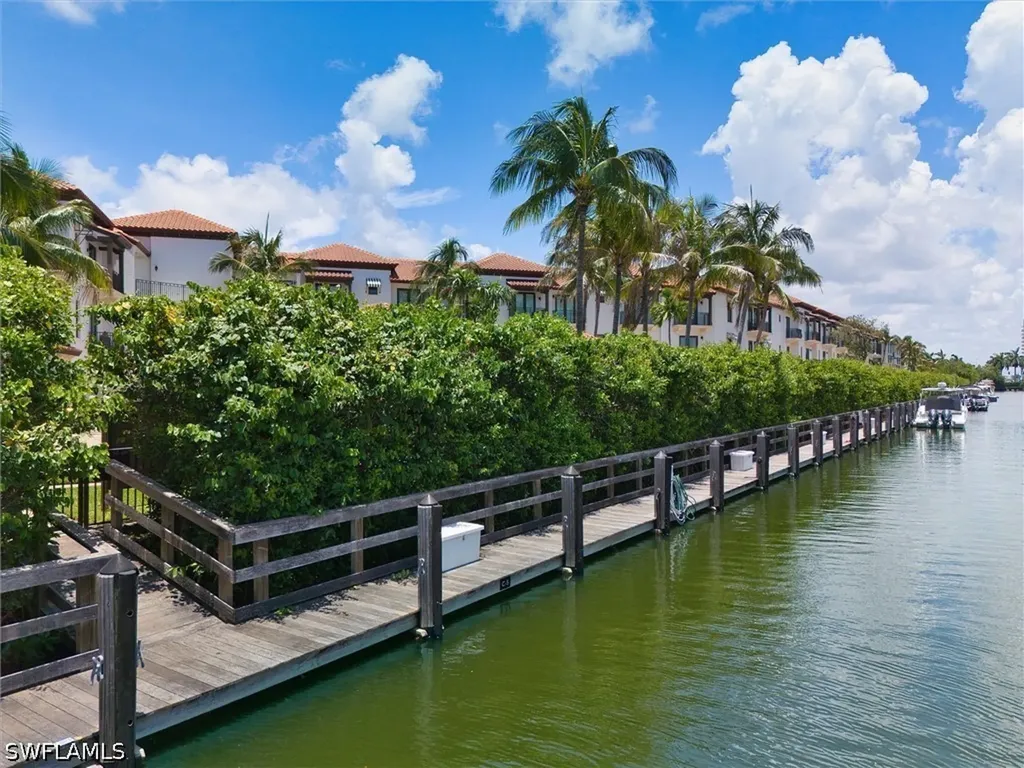 1500 5th Avenue S Naples FL 34102