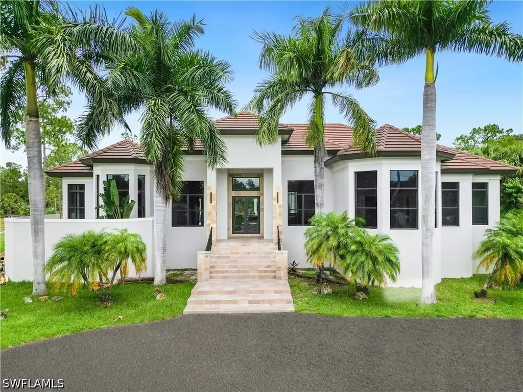 1361 Golden Gate Boulevard W Naples FL 34120