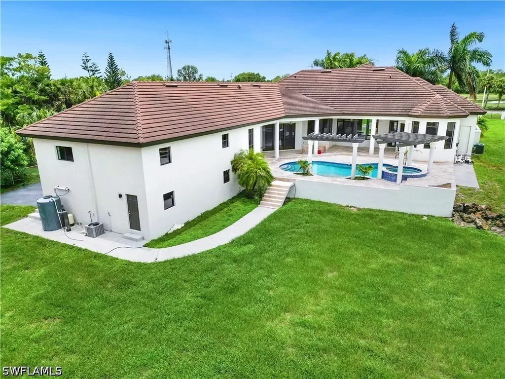 1361 Golden Gate Boulevard W Naples FL 34120