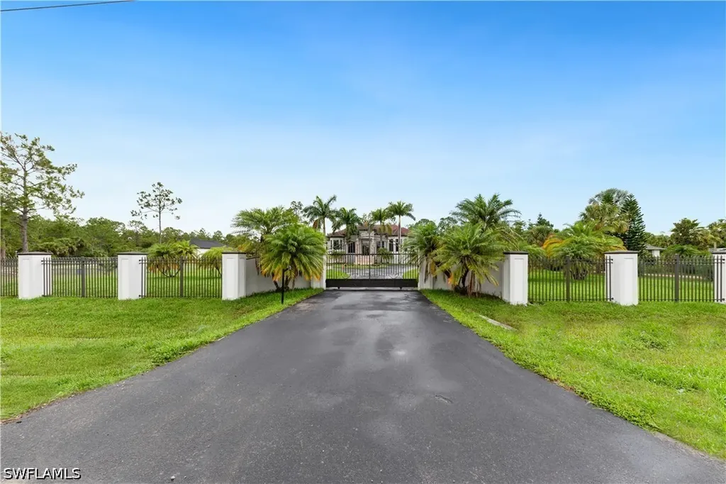 1361 Golden Gate Boulevard W Naples FL 34120