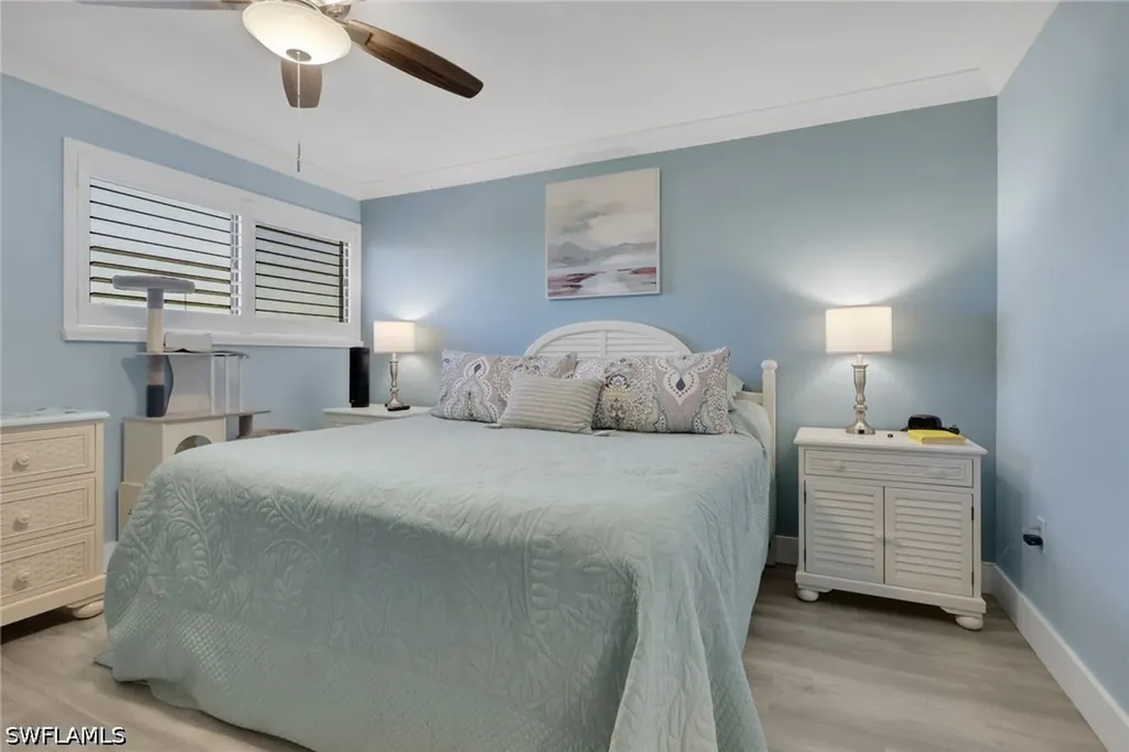 2121 Collier Avenue Fort Myers FL 33901