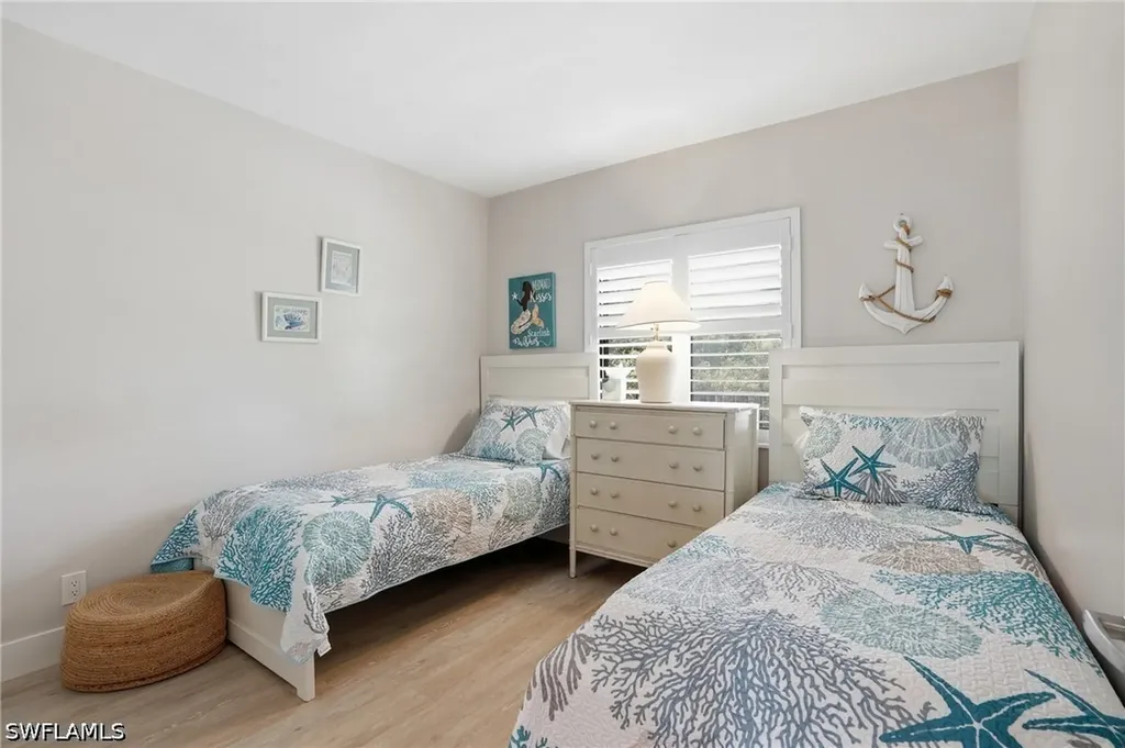 803 River Point Drive Naples FL 34102