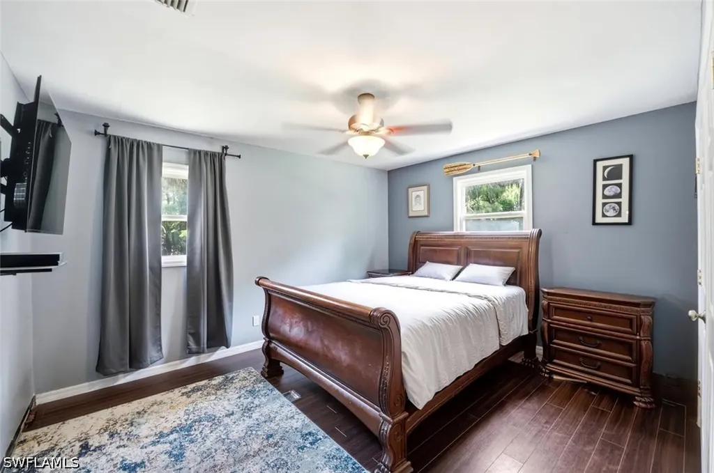 160 19th Street NW Naples FL 34120