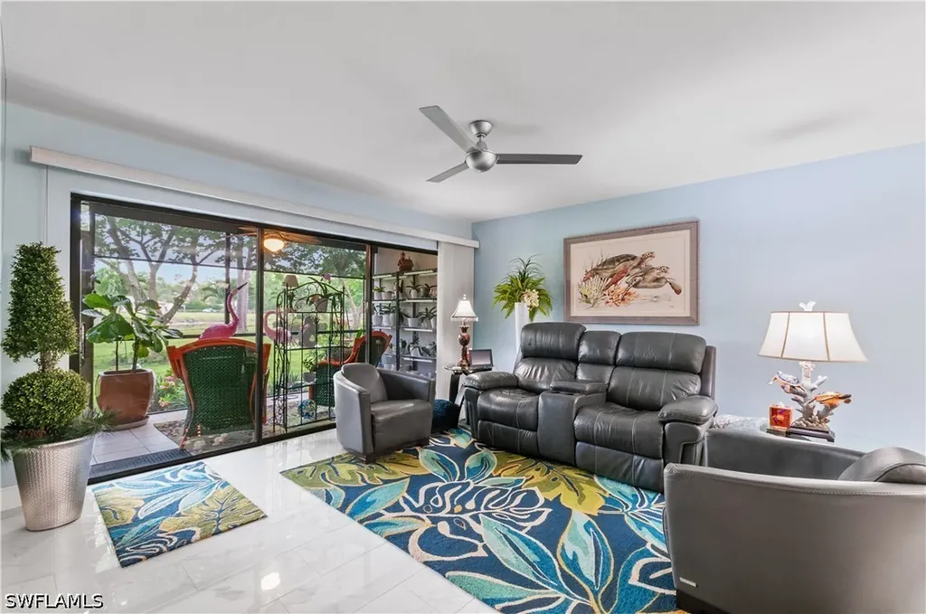 1223 Commonwealth Circle Naples FL 34116