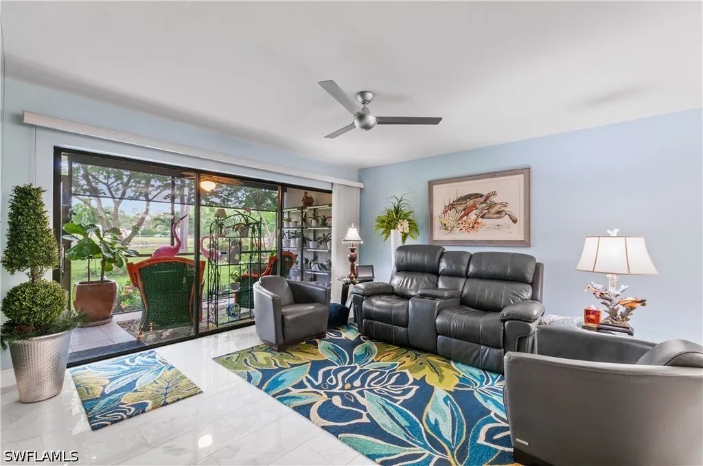 1223 Commonwealth Circle Naples FL 34116