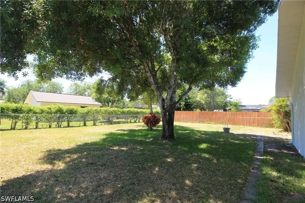224 Erie Drive Naples FL 34110