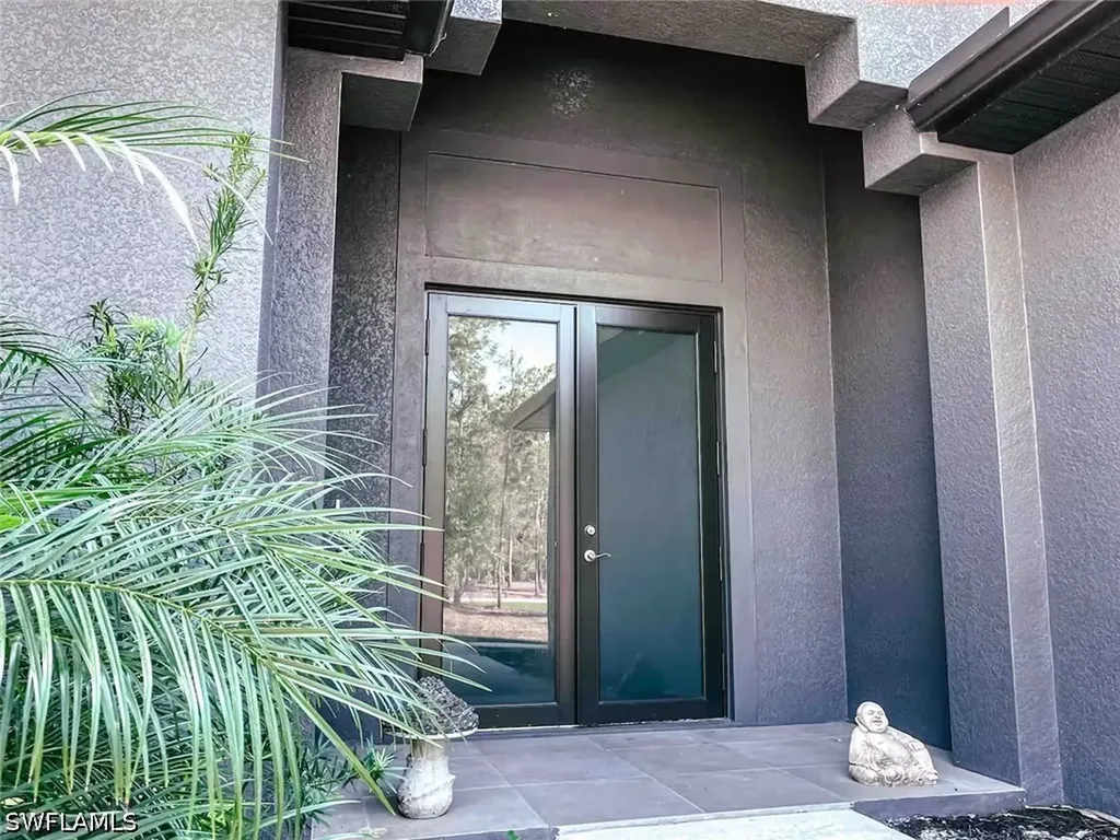 2396 50th Avenue NE Naples FL 34120