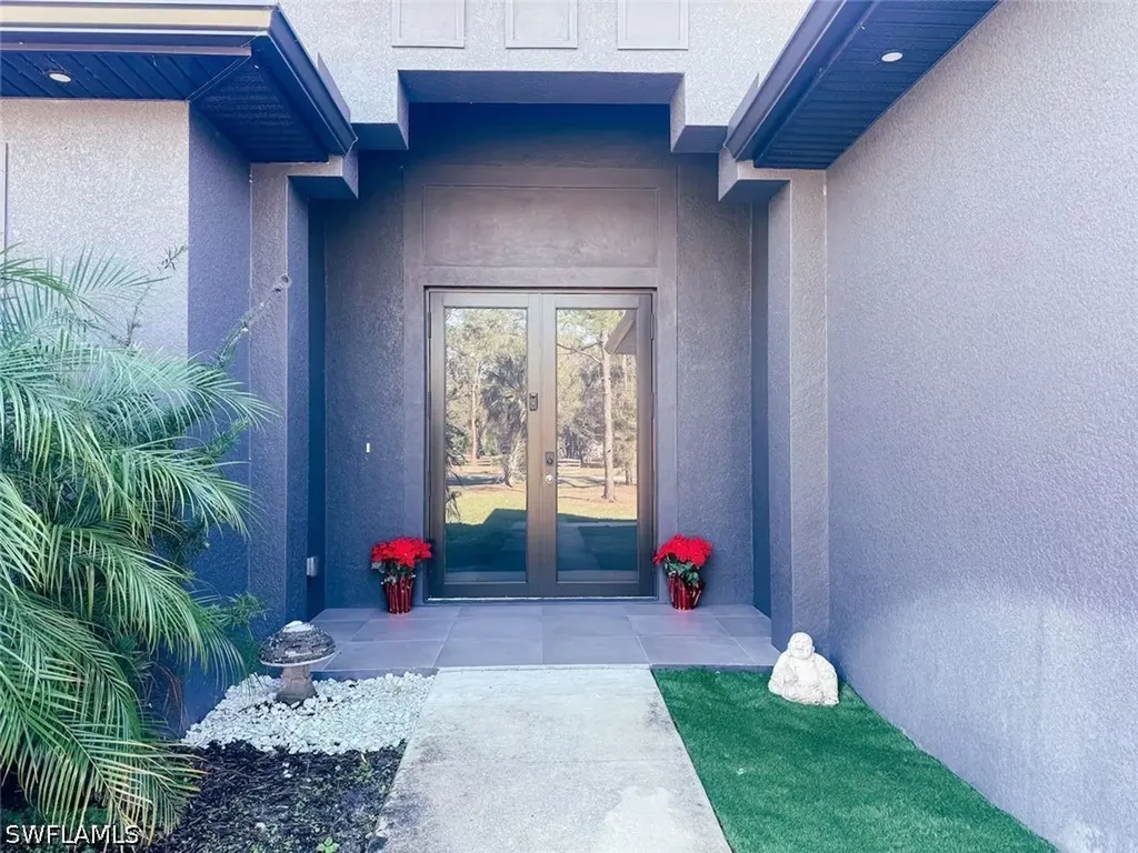 2396 50th Avenue NE Naples FL 34120