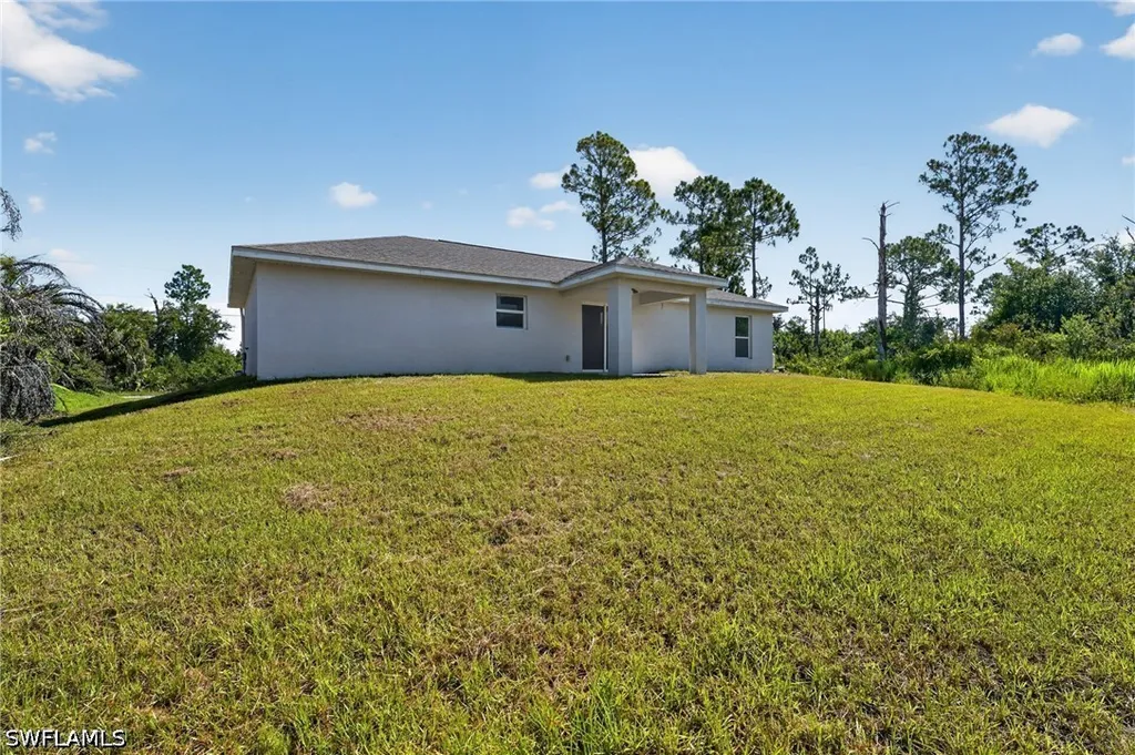 3211 43rd Street SW Lehigh Acres FL 33976