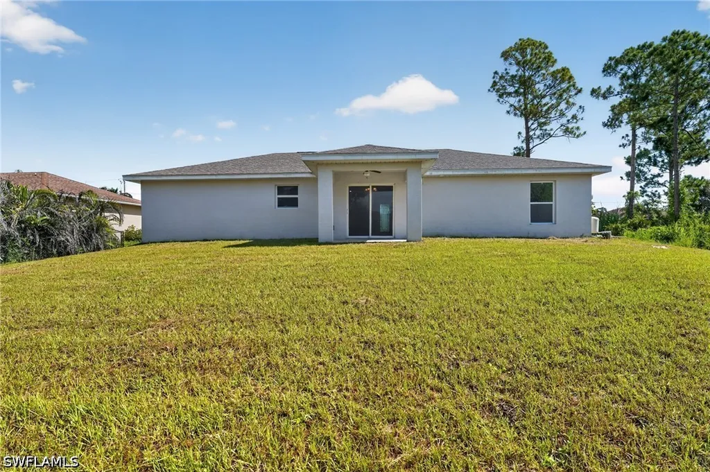 3211 43rd Street SW Lehigh Acres FL 33976
