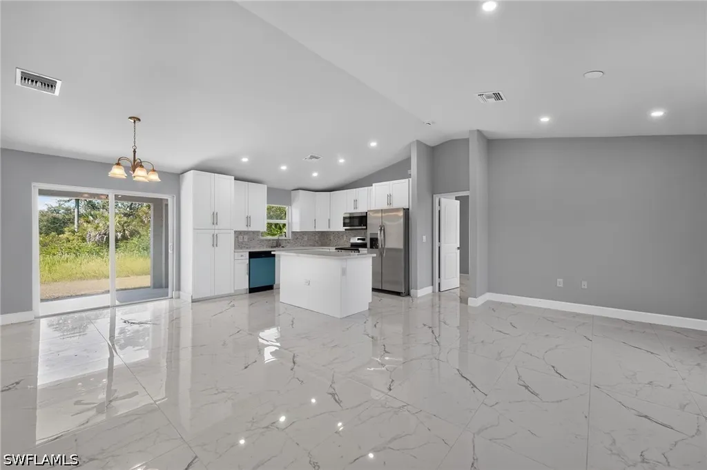 3211 43rd Street SW Lehigh Acres FL 33976