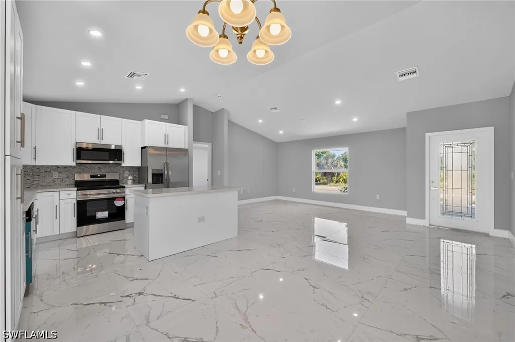 3211 43rd Street SW Lehigh Acres FL 33976