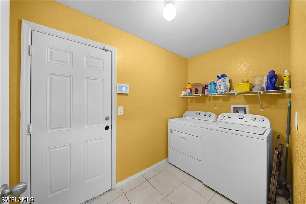 423 Windermere Drive Lehigh Acres FL 33972