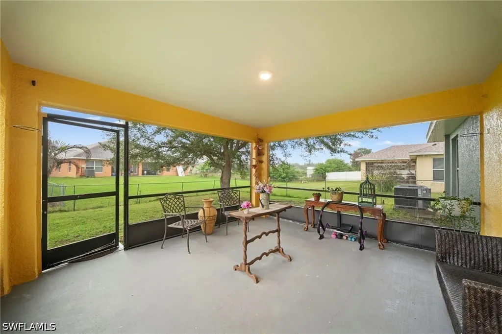 423 Windermere Drive Lehigh Acres FL 33972